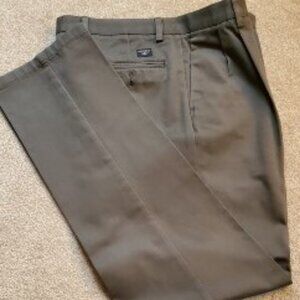 Men's Dockers Pleated Classic Fit, W36/L36, Dark Grey